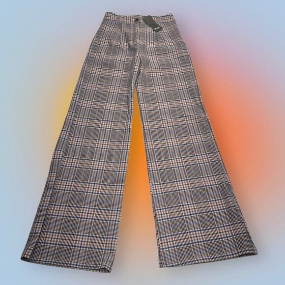 NASTY GAL Women’s Small Long Pink Check Flare Pant - Picture 2 of 3